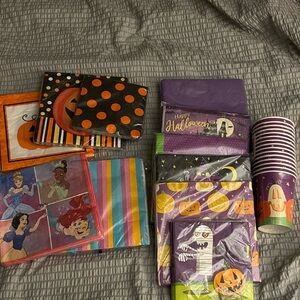 Assortment of Holiday Napkins and Cups NEW